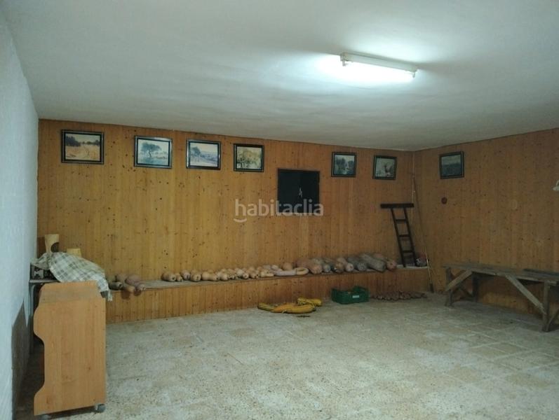 Foto 898eb58b-00f8-4f2d-8ee8-1edc6024f797. Chalet con camino parcheggio piscina in Campus Universitario Cáceres