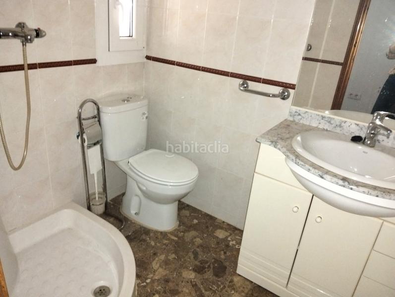 Foto ad97f29d-d776-42b7-bba5-0c88acf7600b. Chalet con camino parcheggio piscina in Campus Universitario Cáceres