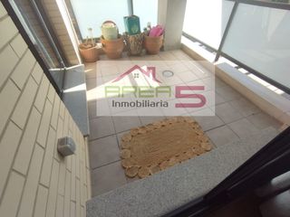 Rent Flat in Oeste. Alquiler piso 3 habitaciones en el prado urbanización con piscin