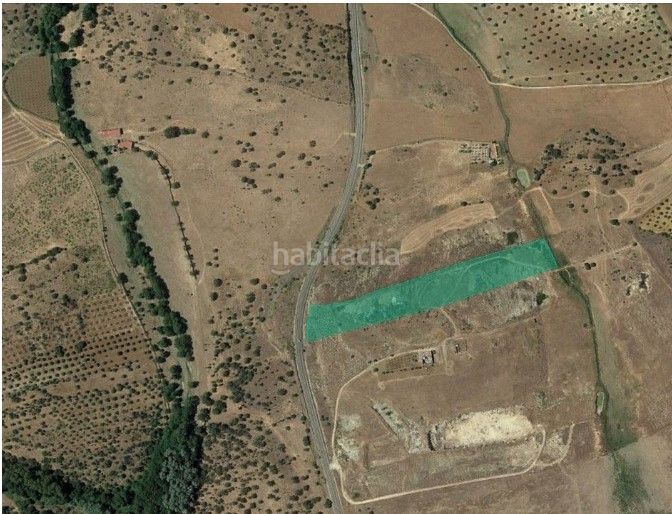 Foto ad56a635-24d4-4590-824f-533391cb97f8. Finca rústica a Almendral