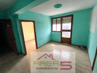 Etagenwohnung en Calle cajigal 19. Piso de 3 dormitorios en almendralejo, excelente ubicaci�n