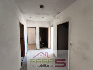 Flat in Coronada (La). Piso centro la coronada