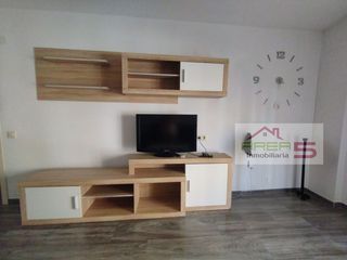 Rent Flat in Sur. Piso alquiler zona bodegones