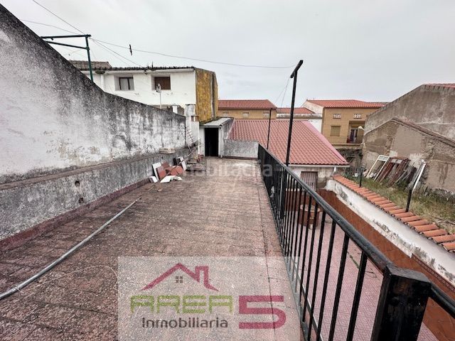 Foto 668baa27-1bb5-4a40-8299-b765996e5461. Casa a Campanario