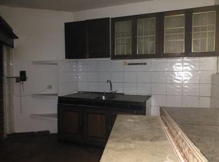 Maison à Calle logroño 10. Venta-casa-guadalupe-caceres