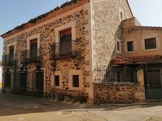Mas en Herreruela. Casa rural en venta en calle zurbar�n en herreruela, c�ceres