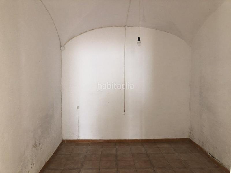 Foto 6f699489-afa6-4c50-9ffd-c3fa5fecee95. Casa adossada amb aparcament a Garrovilla (La)