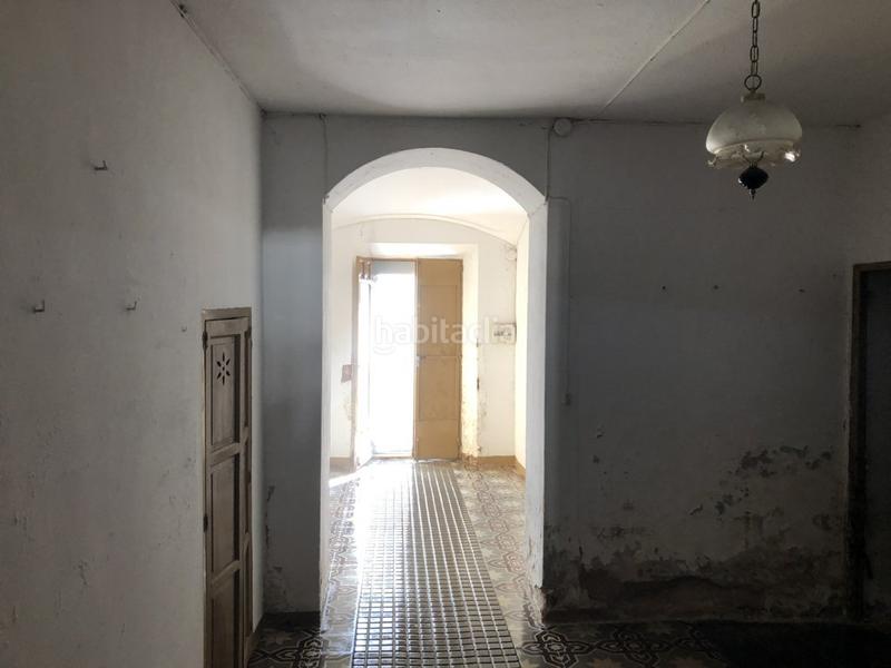 Foto f41d4c99-b645-463b-a1ec-967c32d6cf51. Casa adossada amb aparcament a Garrovilla (La)