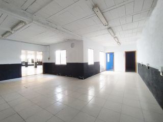 Business premise  Calle libertad. Local en venta en miajadas