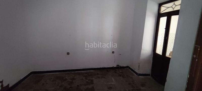 Foto a8527f75-58ff-4ec3-b57e-9ed2c8eb7fb2. Casa in Medina de las Torres