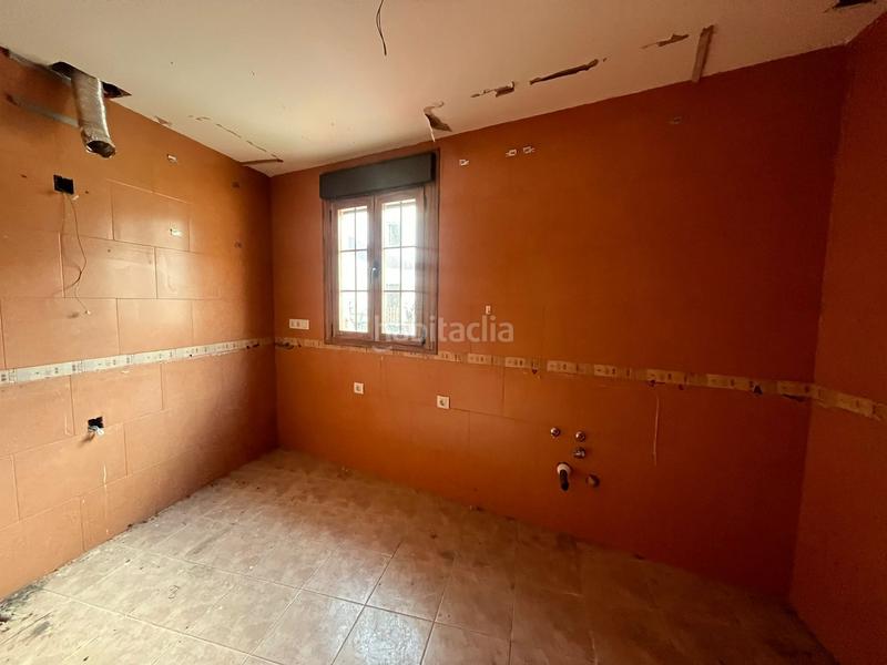Foto 503c8745-8ca2-4214-a4d0-68cf039a7016. Duplex avec parking piscine dans Casar de Cáceres