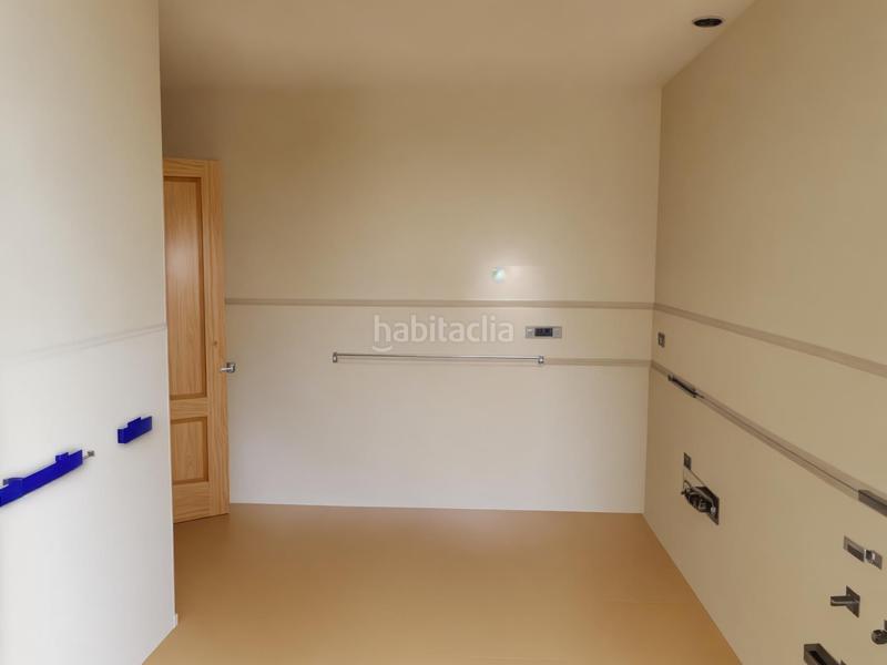 Foto 8b3d12f9-55d3-4f05-ac96-41b78193f22e. Pis amb aparcament a Zona Sur - Av. De España - San Miguel Plasencia