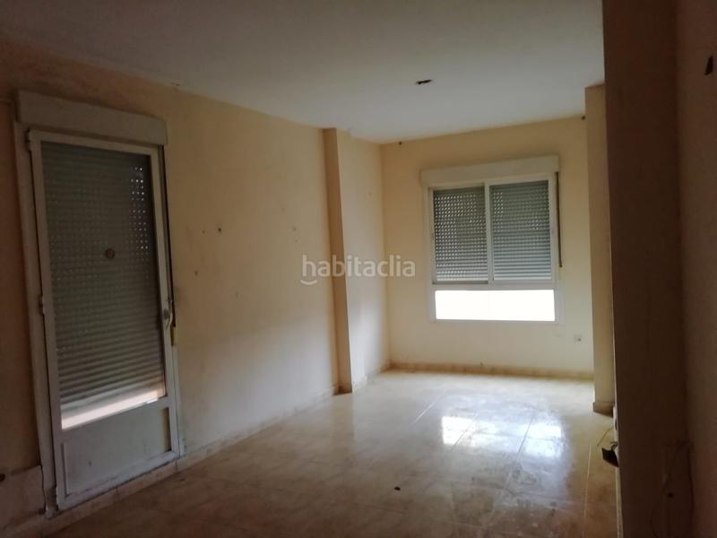 Foto fbf85568-f1cf-46fb-8cc3-99a65fd1c082. Pis amb aparcament a Zona Sur - Av. De España - San Miguel Plasencia