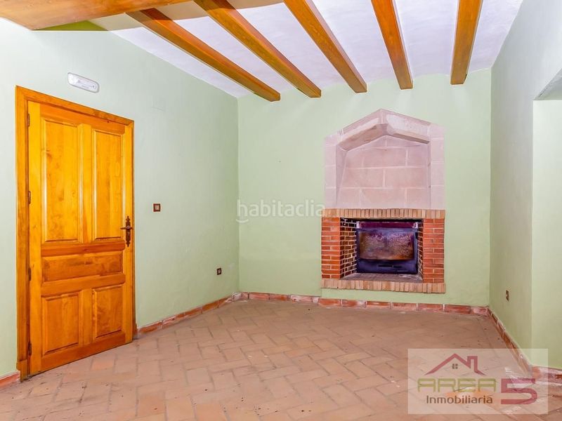 Foto 5bfcdaa8-e19e-47e1-accf-09efd89648cb. Edificio hotel en venta con historia de conquistadores ideal como inversión en una población llena de encanto. en Trujillo