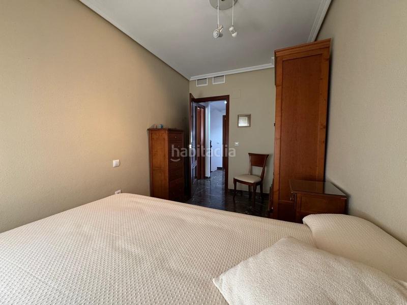 Foto 01a44e0d-0657-41b3-a854-5d926eb85f04. Maison jumelée avec chauffage parking dans Valdepasillas - La Paz - Huerta Rosales Badajoz