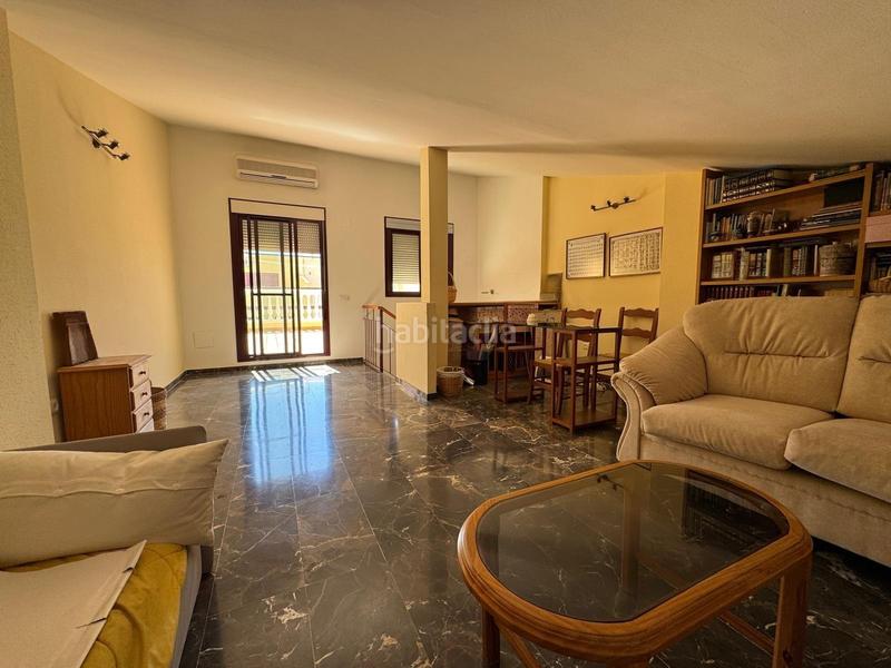 Foto a7f9d339-1378-43a1-814d-05d05457638d. Maison jumelée avec chauffage parking dans Valdepasillas - La Paz - Huerta Rosales Badajoz