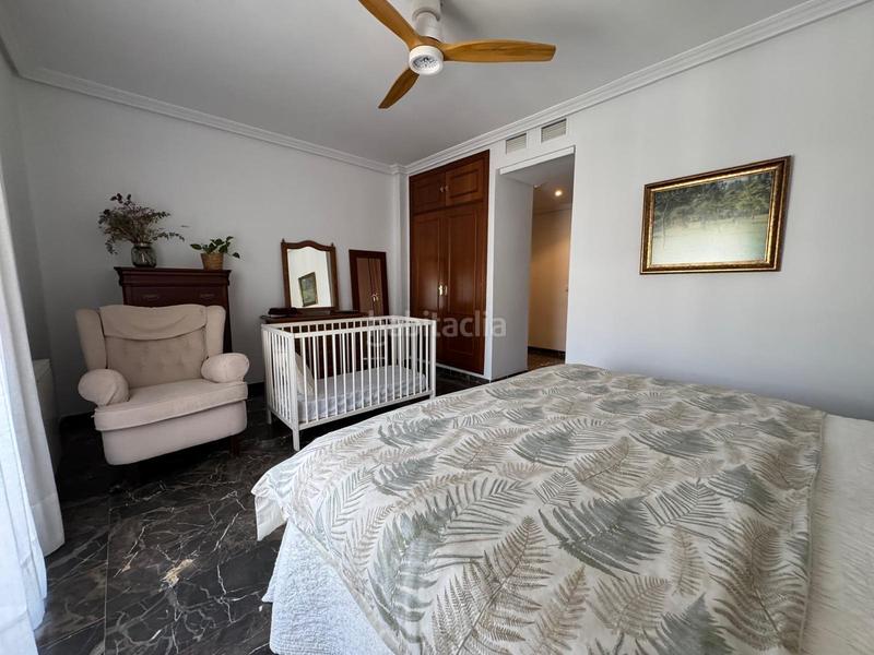 Foto d09ef37a-8074-4ce7-85cf-8620f49f6f9f. Maison jumelée avec chauffage parking dans Valdepasillas - La Paz - Huerta Rosales Badajoz