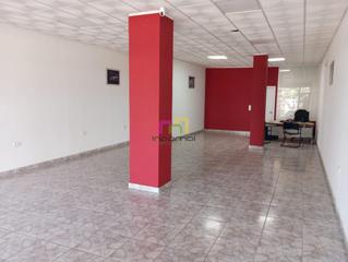 Lloguer Local Comercial a San Roque - Ronda Norte. Amplio local comercial acondicionado en badajoz