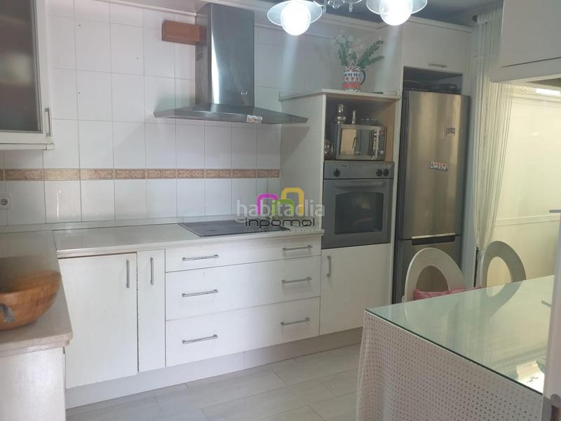 Foto 25ae1858-db45-45ca-a775-541ba3ce8dd2. Casa bifamiliare con riscaldamento parcheggio piscina in Badajoz