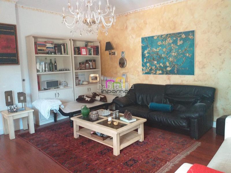 Foto 817d516b-179a-4984-9767-df3792365068. Casa bifamiliare con riscaldamento parcheggio piscina in Badajoz