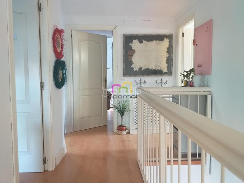 Foto fb6d9792-eeb9-4066-a77e-9d90baf47264. Casa bifamiliare con riscaldamento parcheggio piscina in Badajoz