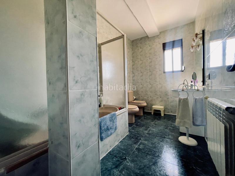 Foto cb0b9be7-6110-4046-9ec4-df337d1ec03a. Casa amplio chalet con parcela de ensueño en Carretera de Sevilla - Los Montitos Badajoz