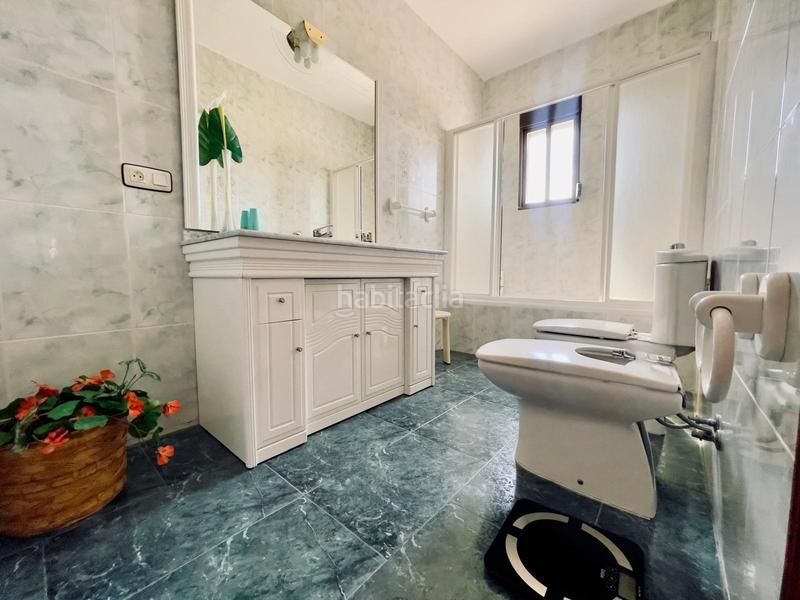 Foto d3ce060b-0847-4ce7-9026-92e4b4a4c6b5. Casa amplio chalet con parcela de ensueño en Carretera de Sevilla - Los Montitos Badajoz