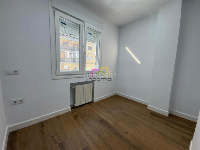 Foto a92a1aac-0f34-43bb-b862-a12f4207f9da. Alquiler piso  totalmente reformado en pleno centro en Badajoz