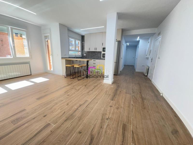 Foto ee10821f-ec6f-4a59-9a90-af94772cf4d7. Rent flat with heating in Santa Marina Badajoz