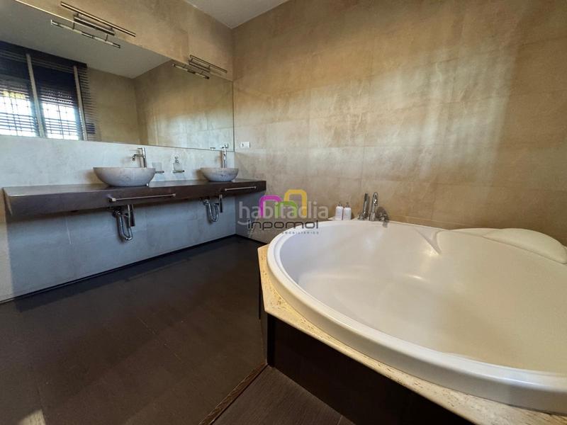 Foto 4a939bbf-0e6b-40d6-a542-3c85ad09e9ad. Chalet exclusivo chalet independiente . en Las Vaguadas Badajoz