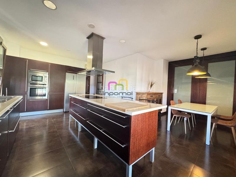 Foto ecf54004-e39c-4e5a-a638-6f70b6b1cab7. Chalet exclusivo chalet independiente . en Las Vaguadas Badajoz