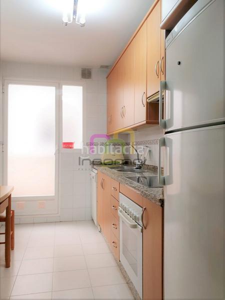 Foto c8c5575e-3c60-42f9-8d0b-db840e0e9cab. Location appartement avec chauffage parking dans Avenida Elvas Badajoz