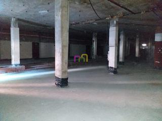 Lloguer Local Comercial a Santa Marina. Alquiler local comercial en bruto zona centro!!