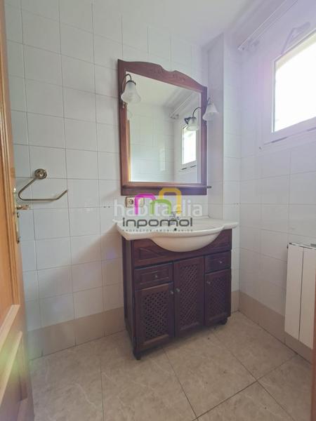 Foto c4ef64ab-c2e1-4f97-8f07-d9b202d079d9. Casa adossada amb calefacció aparcament a Avenida Elvas Badajoz