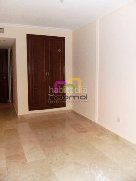 Foto 8536da6f-7c29-4f98-9e3c-29a9c1b0524e. Piso amplio piso con terraza en el centro!!! en Casco Antiguo Badajoz