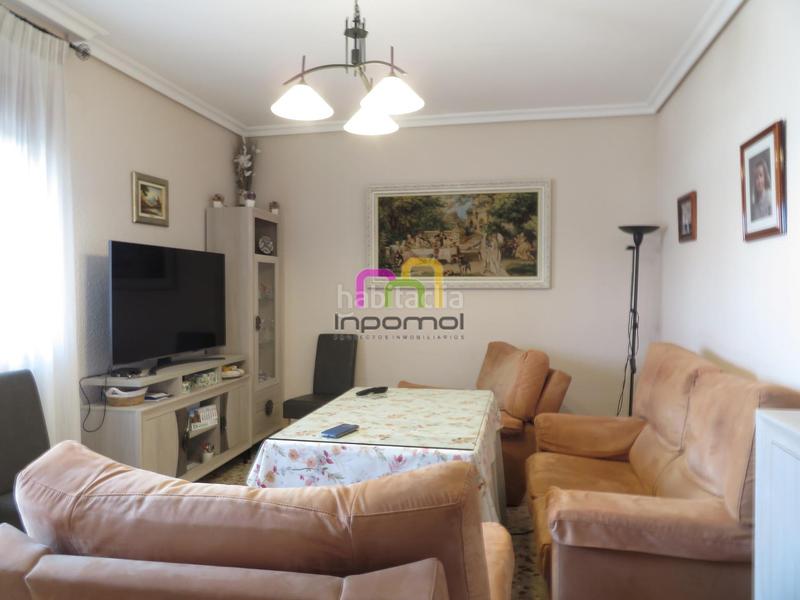 Foto 721bff69-d71e-459e-b849-9e9c84a405a1. Chalet con riscaldamento parcheggio piscina in Dehesilla de Calamón - Campomanes Badajoz