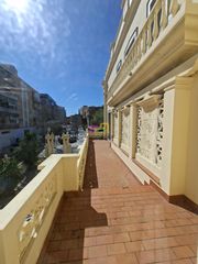 Rent Office space in Pardaleras. Estupenda oficina en alquiler!