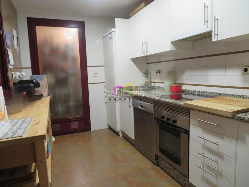 Foto c649669b-55cb-4e8c-adae-a177c7df0b31. Piccolo appartamento con riscaldamento in Maria Auxiliadora - Barriada de Llera Badajoz