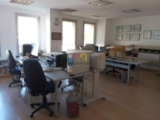 Oficina a Casco Antiguo. Magnífica oficina en pleno centro