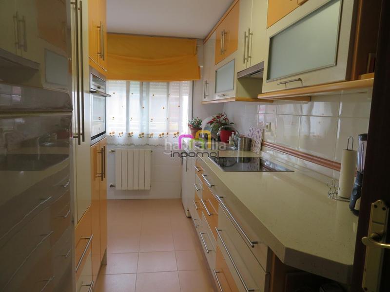 Foto b28609ac-dfbe-45dd-954d-2858aabc691b. Attico con riscaldamento parcheggio in Maria Auxiliadora - Barriada de Llera Badajoz