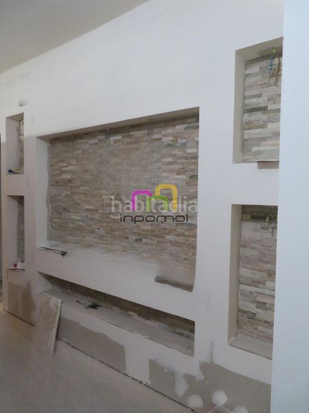 Foto bcaa8abe-ff52-443b-85fa-446b6a21802a. Casa amb aparcament a pedanías de Badajoz Badajoz