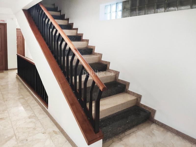 Foto 26d279b3-0700-4703-99d5-2e8009006d6f. Affitto ufficio in Ensanche Coruña (A)