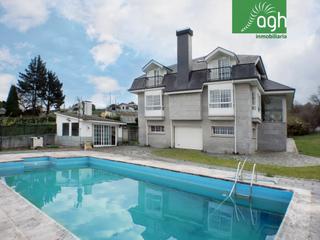 Xalet  Aldea san isidro. *** vive de lujo en este amplio chalet con piscina***