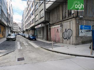 Local Comercial a Rúa do alcalde tomás dapena 4. Un bajo más entreplanta diáfanos haciendo esquina en la zona nue