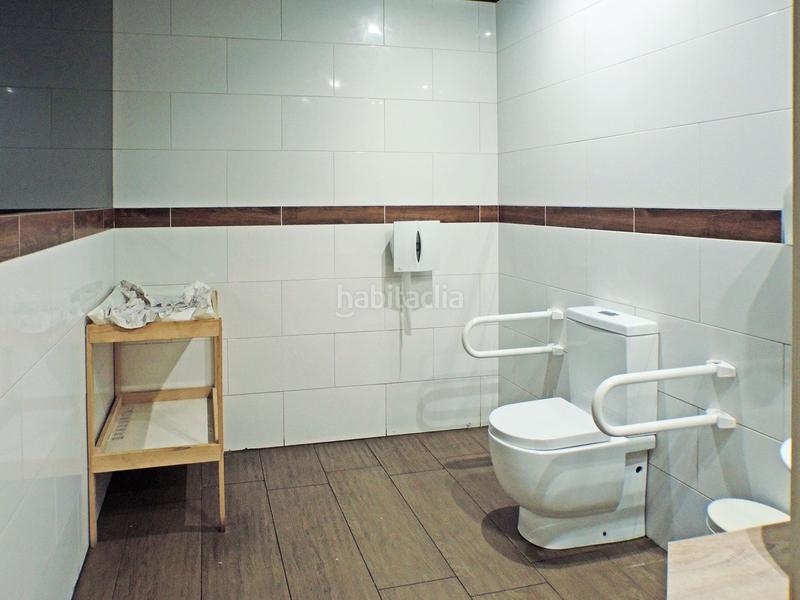 Foto 47eb09a6-a92d-462f-85f8-741ba3c30e93. Location local commercial avec chauffage dans Monte Alto - Zalaeta - Atocha Coruña (A)