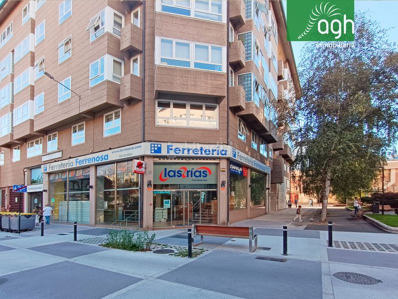 Foto 6397369d-88f8-49e0-8f10-d89d6e90a1c1. Alquiler local comercial en plaza josé gonzález dopeso 51 *** este local de más de 230 metros te dará la máxima visibilidad en la cubela*** en Coruña (A)