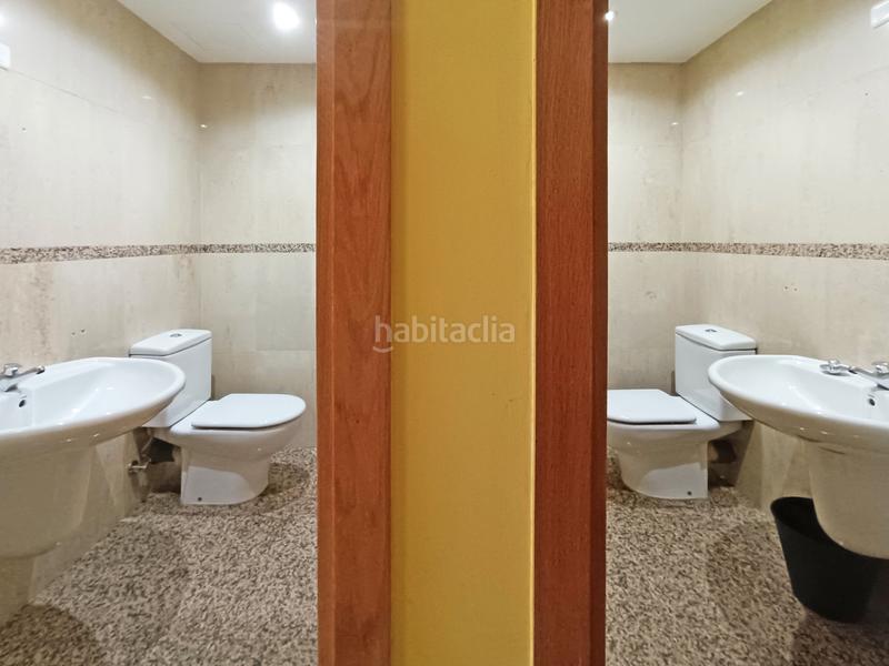 Foto 367fb468-e658-4189-939d-1bef0130a9c5. Lloguer local comercial a plaza josé gonzález dopeso 51 a Coruña (A)