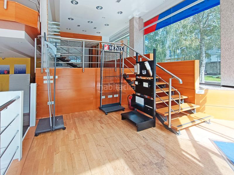 Foto dc408e29-32ab-42eb-85a4-03c1f901a2e7. Rent business premise in plaza josé gonzález dopeso 51 in Coruña (A)