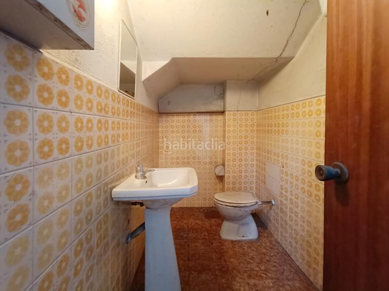 Foto 658135d1-1566-4e5d-86d3-fc0dd52ac944. Local comercial a Falperra - Santa Lucía Coruña (A)
