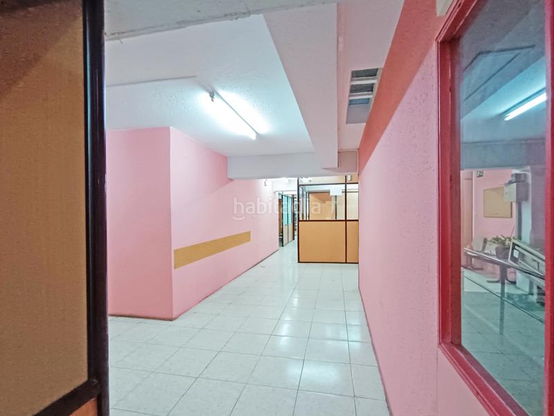 Foto 3d327260-8d01-4856-b560-4fd9c0f12cdf. Location local commercial dans rua ramon maría aller 2 dans Coruña (A)